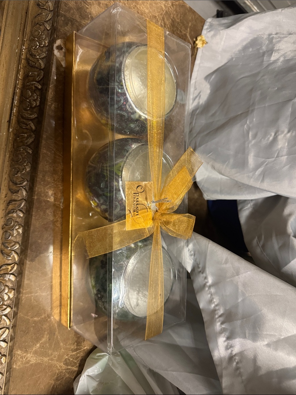 OPULENT TREASURES Aluminum Decorative Candle Trio Gift Set